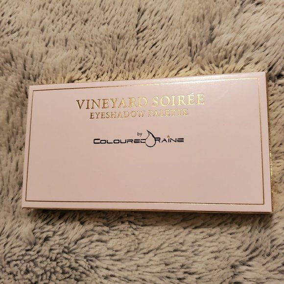 Vineyard Soiree Eyeshadow Palette pink brown - Picture 2 of 6